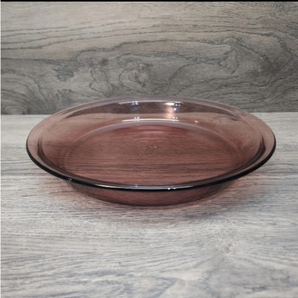 Vintage PYREX # 209 VISIONS Glass Pie Plate Baking Dish CRANBERRY N.Y. USA 9"